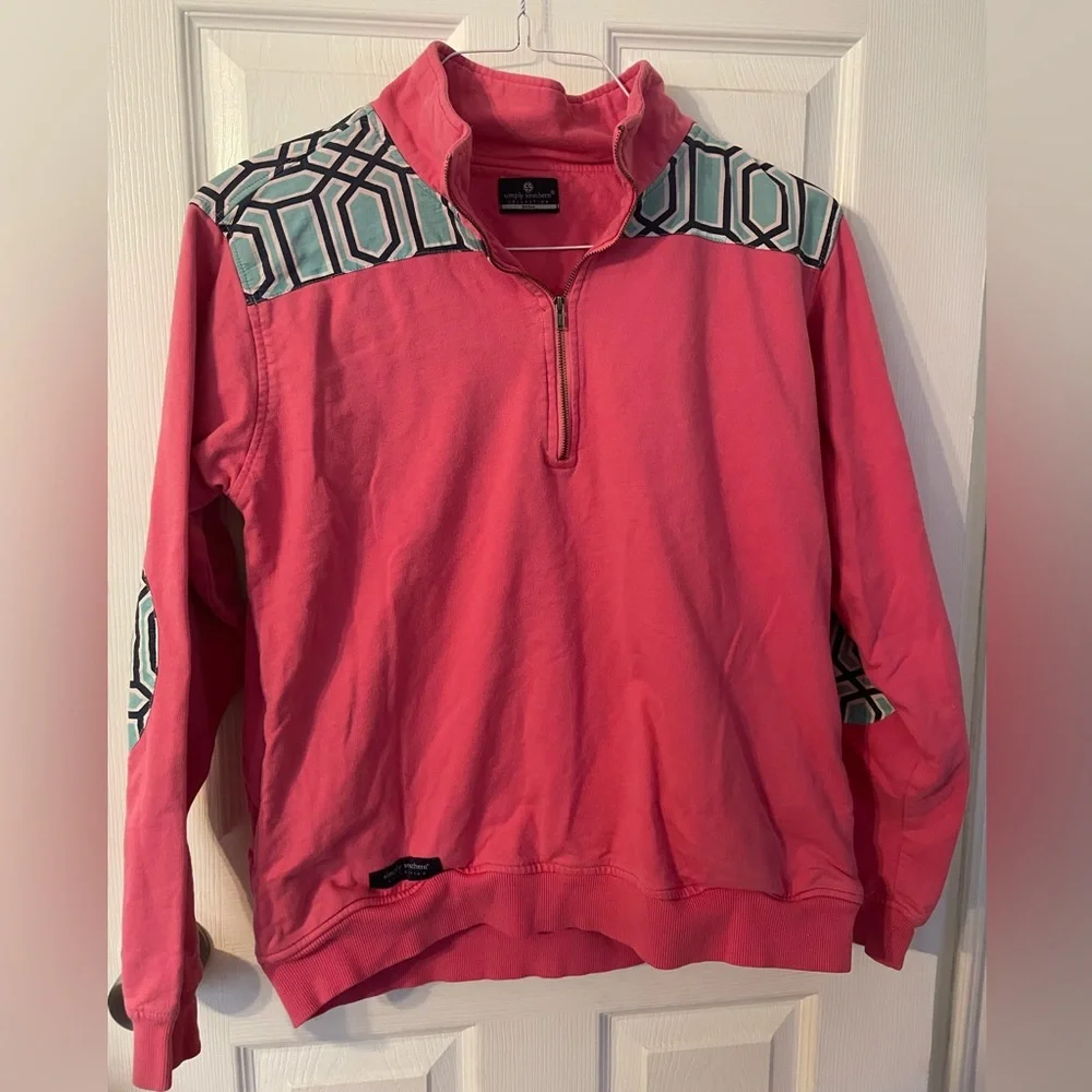 Simply southern pull over - Picture 1 of 2